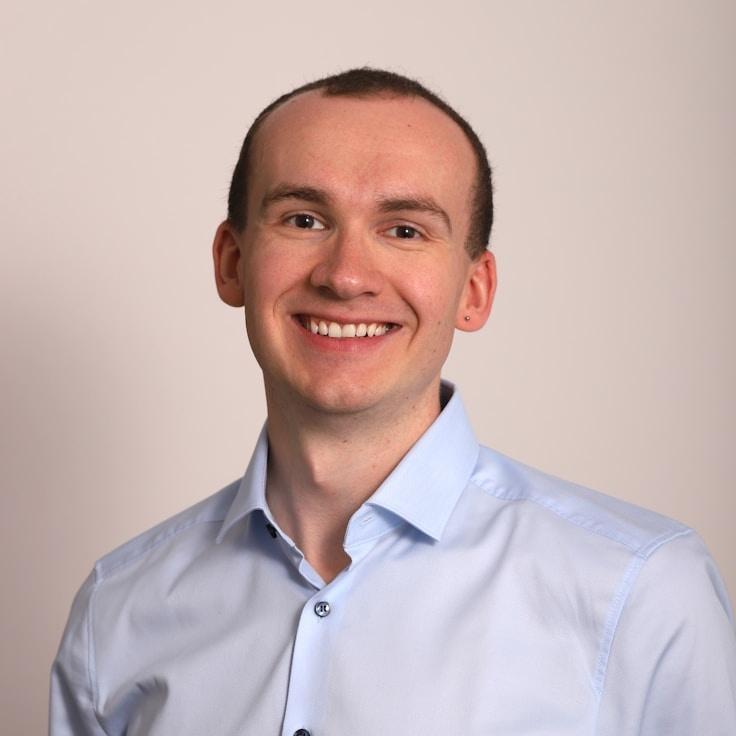 Portrait of Mira Kapoor, group coordinator and fusion cooking expert